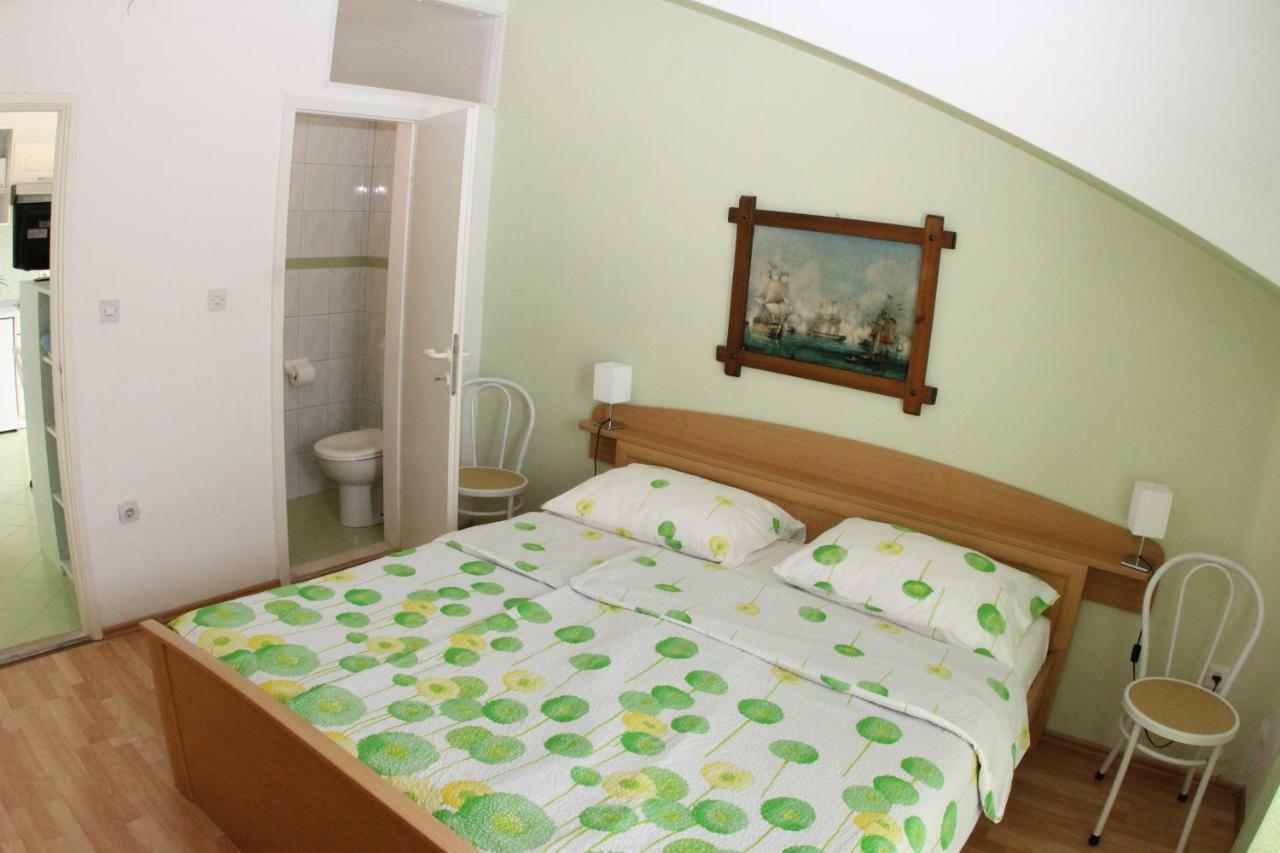 Apartmani Surlin Hvar Town Exterior photo